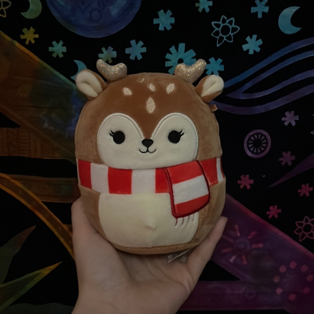 BNWT 5” deer Squishmallow